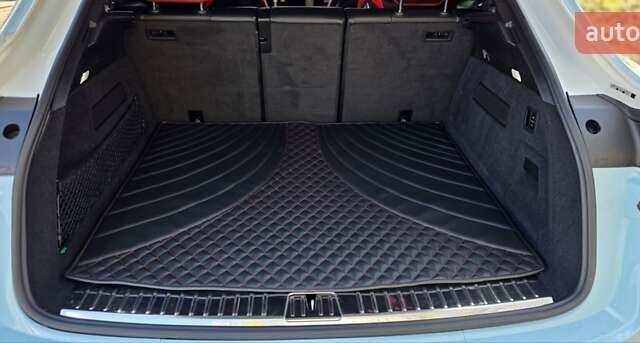 Синий Порше Каен, объемом двигателя 4 л и пробегом 51 тыс. км за 150000 $, фото 23 на Automoto.ua