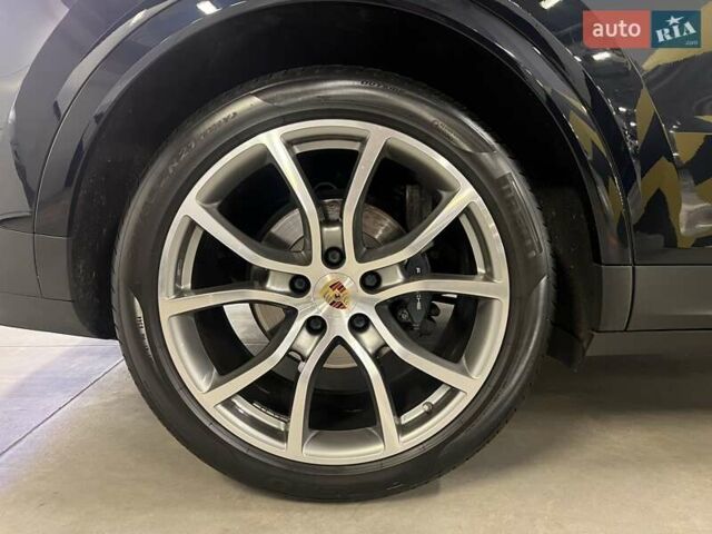 Синій Порше Cayenne, об'ємом двигуна 3 л та пробігом 45 тис. км за 78756 $, фото 18 на Automoto.ua