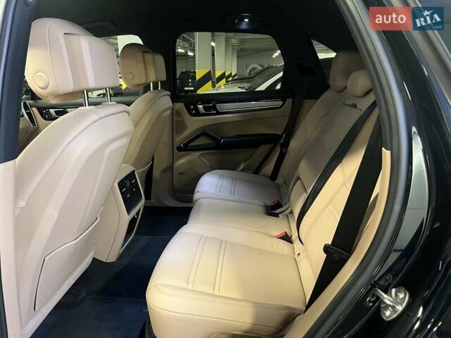 Синій Порше Cayenne, об'ємом двигуна 3 л та пробігом 45 тис. км за 78756 $, фото 41 на Automoto.ua