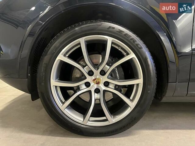 Синій Порше Cayenne, об'ємом двигуна 3 л та пробігом 45 тис. км за 78756 $, фото 16 на Automoto.ua