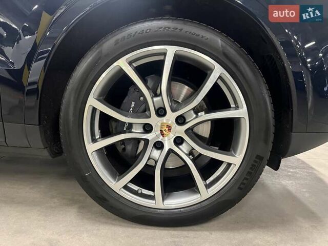 Синій Порше Cayenne, об'ємом двигуна 3 л та пробігом 45 тис. км за 78756 $, фото 19 на Automoto.ua