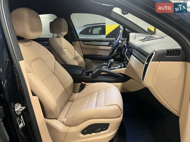 Синій Порше Cayenne, об'ємом двигуна 3 л та пробігом 45 тис. км за 78756 $, фото 47 на Automoto.ua