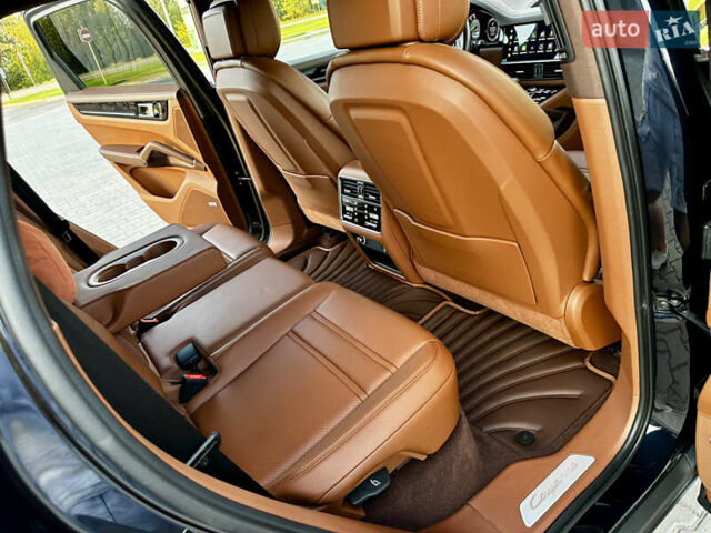 Синий Порше Каен, объемом двигателя 3 л и пробегом 25 тыс. км за 119999 $, фото 32 на Automoto.ua