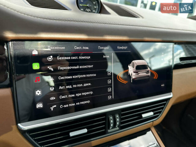 Синий Порше Каен, объемом двигателя 3 л и пробегом 25 тыс. км за 119999 $, фото 24 на Automoto.ua