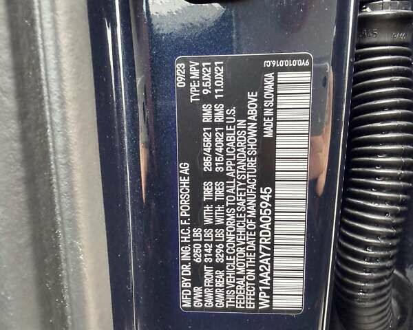 Порше Каен 2023 в Киеве на Automoto.ua Синий Порше Каен, объемом двигателя 3 л и пробегом 18 тыс. км за 99999 $, фото 35 на Automoto.ua