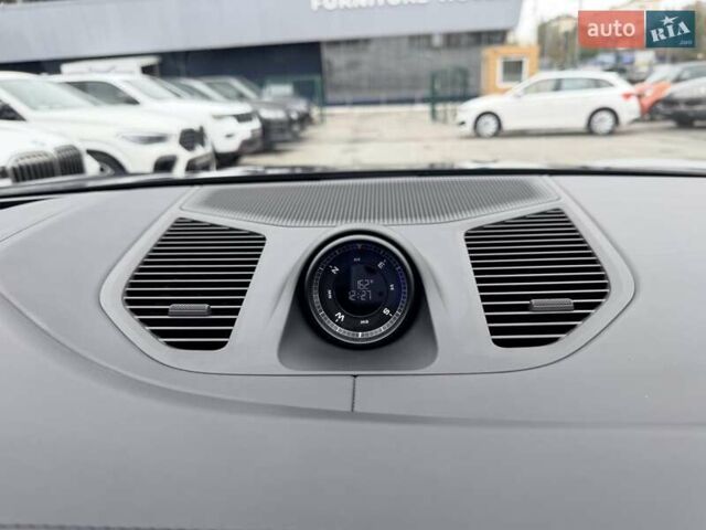 Порше Каен 2023 в Киеве на Automoto.ua Синий Порше Каен, объемом двигателя 3 л и пробегом 18 тыс. км за 99999 $, фото 14 на Automoto.ua