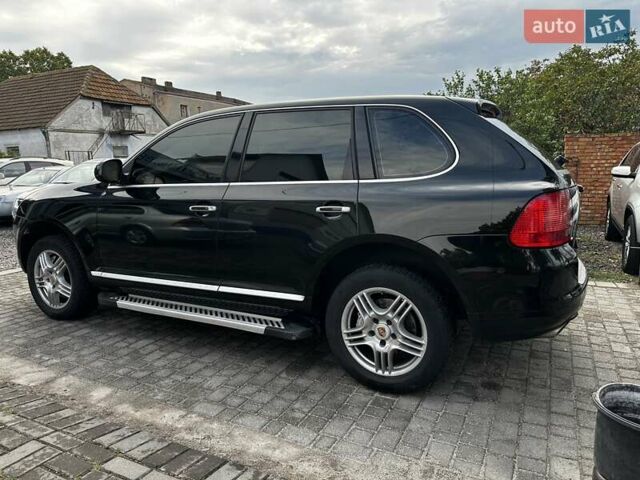 Зеленый Порше Каен, объемом двигателя 4.5 л и пробегом 274 тыс. км за 8600 $, фото 4 на Automoto.ua