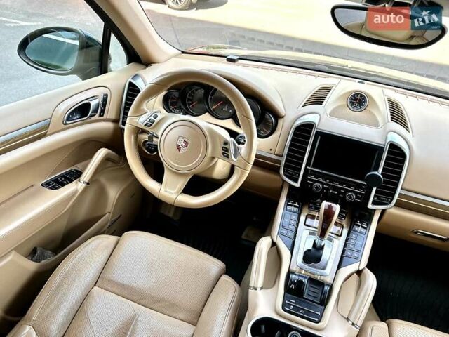 Зеленый Порше Каен, объемом двигателя 2.97 л и пробегом 189 тыс. км за 22900 $, фото 27 на Automoto.ua