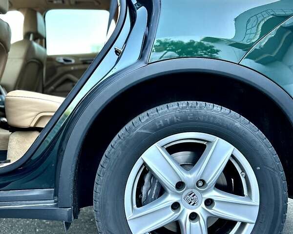 Зеленый Порше Каен, объемом двигателя 2.97 л и пробегом 189 тыс. км за 22900 $, фото 26 на Automoto.ua