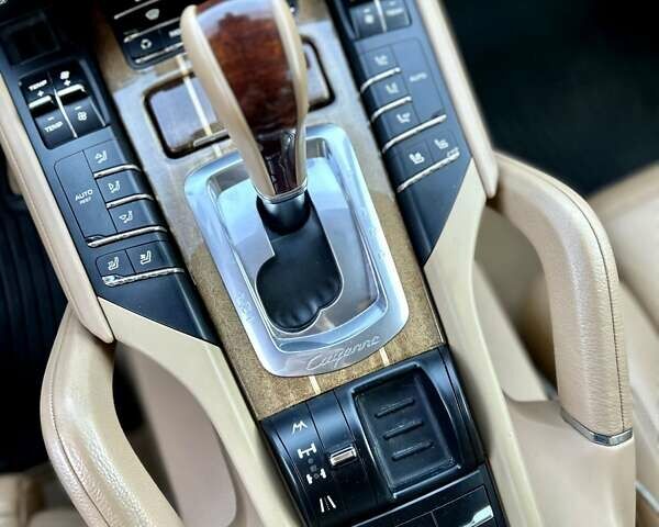 Зелений Порше Cayenne, об'ємом двигуна 2.97 л та пробігом 189 тис. км за 25500 $, фото 24 на Automoto.ua