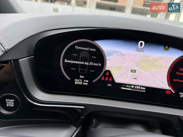 Зелений Порше Cayenne, об'ємом двигуна 3 л та пробігом 8 тис. км за 159000 $, фото 58 на Automoto.ua