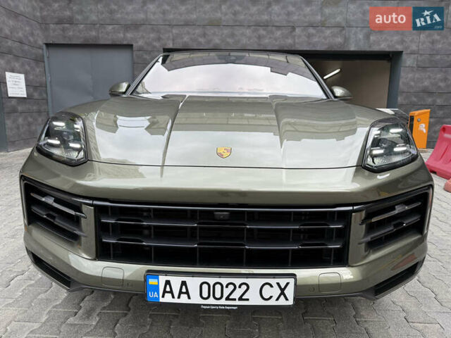 Зелений Порше Cayenne, об'ємом двигуна 3 л та пробігом 8 тис. км за 159000 $, фото 21 на Automoto.ua