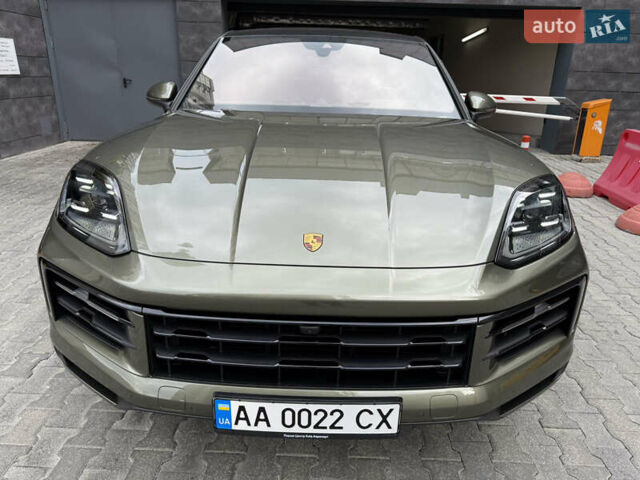 Зелений Порше Cayenne, об'ємом двигуна 3 л та пробігом 8 тис. км за 159000 $, фото 22 на Automoto.ua