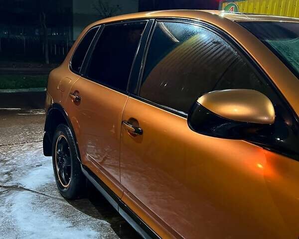 Помаранчевий Порше Cayenne, об'ємом двигуна 4.51 л та пробігом 230 тис. км за 4500 $, фото 6 на Automoto.ua
