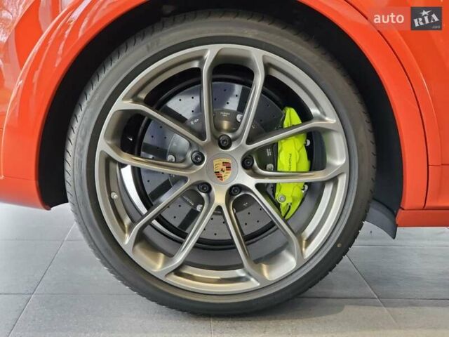 Помаранчевий Порше Cayenne, об'ємом двигуна 4 л та пробігом 45 тис. км за 150000 $, фото 8 на Automoto.ua