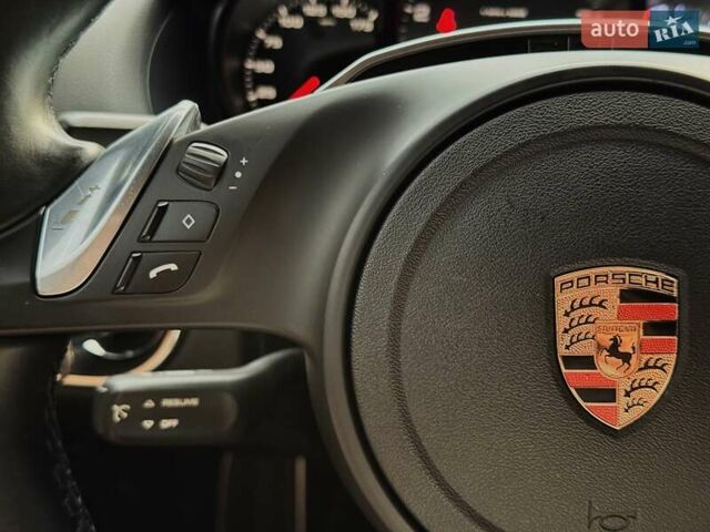 Черный Порше Кайман, объемом двигателя 2.69 л и пробегом 72 тыс. км за 37777 $, фото 42 на Automoto.ua