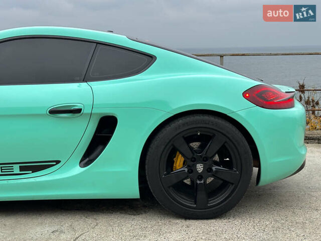 Черный Порше Кайман, объемом двигателя 2.69 л и пробегом 70 тыс. км за 37900 $, фото 6 на Automoto.ua