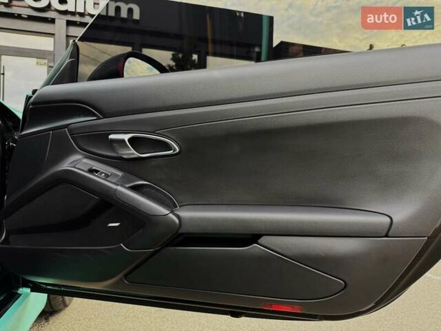 Черный Порше Кайман, объемом двигателя 2.69 л и пробегом 72 тыс. км за 37777 $, фото 28 на Automoto.ua