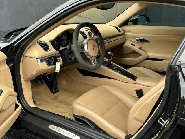 Черный Порше Кайман, объемом двигателя 3.4 л и пробегом 90 тыс. км за 20000 $, фото 9 на Automoto.ua