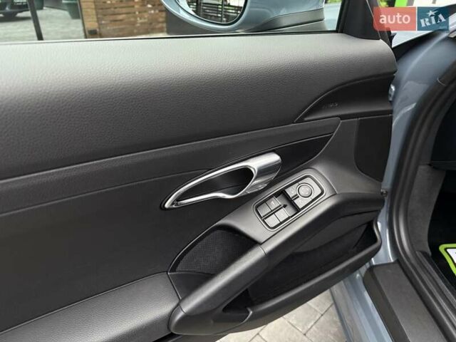 Сірий Порше Cayman, об'ємом двигуна 1.99 л та пробігом 39 тис. км за 59900 $, фото 21 на Automoto.ua