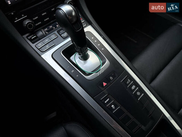 Порше Кайман 2019 в Киеве на Automoto.ua Серый Порше Кайман, объемом двигателя 1.99 л и пробегом 66 тыс. км за 55000 $, фото 22 на Automoto.ua