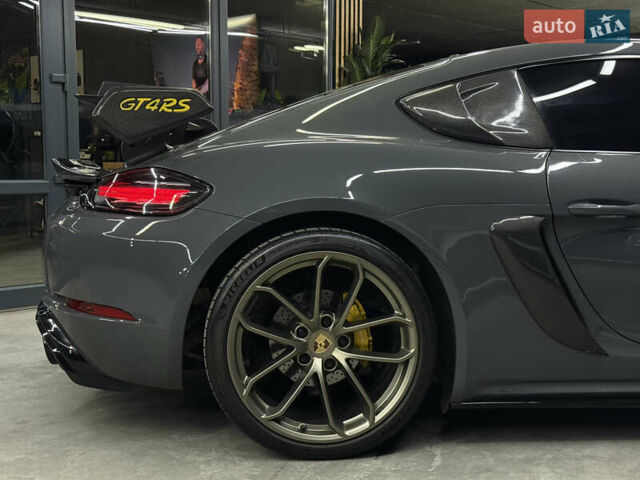 Серый Порше Кайман, объемом двигателя 2.5 л и пробегом 32 тыс. км за 66000 $, фото 12 на Automoto.ua
