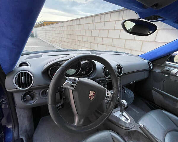 Синий Порше Кайман, объемом двигателя 2.7 л и пробегом 124 тыс. км за 29490 $, фото 10 на Automoto.ua