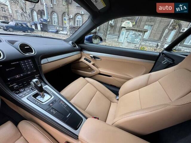 Синій Порше Cayman, об'ємом двигуна 4 л та пробігом 45 тис. км за 95000 $, фото 18 на Automoto.ua