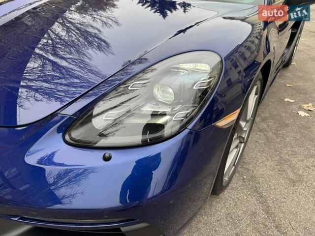 Синій Порше Cayman, об'ємом двигуна 4 л та пробігом 45 тис. км за 95000 $, фото 10 на Automoto.ua
