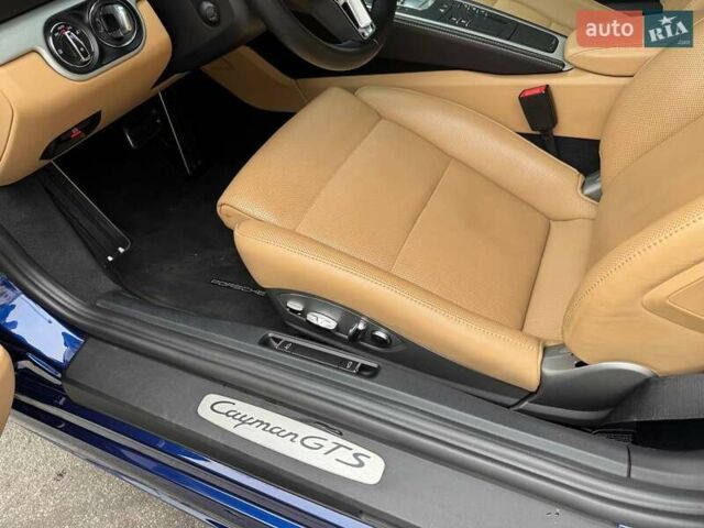 Синій Порше Cayman, об'ємом двигуна 4 л та пробігом 45 тис. км за 95000 $, фото 14 на Automoto.ua