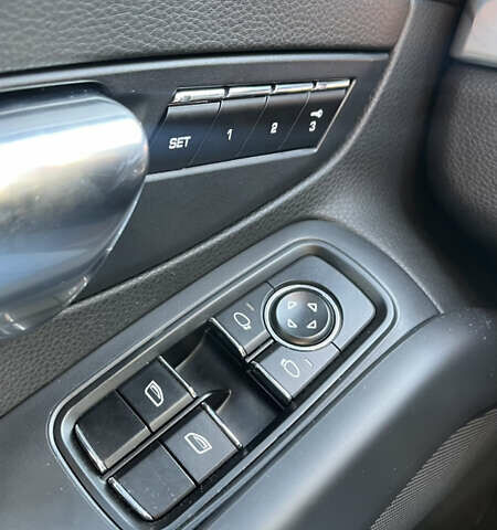 Зеленый Порше Кайман, объемом двигателя 2.71 л и пробегом 70 тыс. км за 37100 $, фото 42 на Automoto.ua