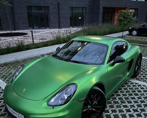 Зеленый Порше Кайман, объемом двигателя 2.71 л и пробегом 70 тыс. км за 37100 $, фото 7 на Automoto.ua