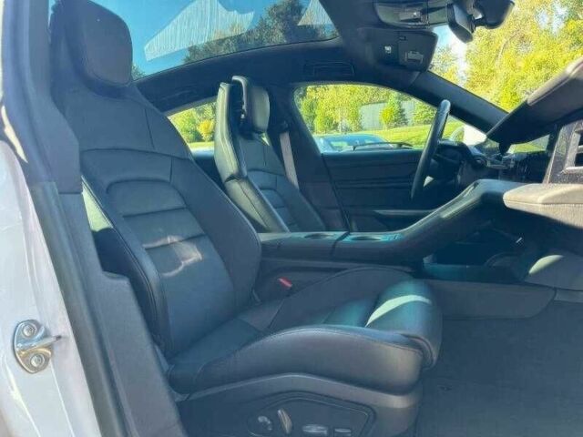 Белый Порше Другая, объемом двигателя 0 л и пробегом 45 тыс. км за 39900 $, фото 11 на Automoto.ua