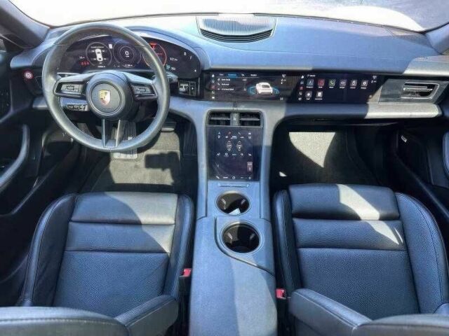 Белый Порше Другая, объемом двигателя 0 л и пробегом 45 тыс. км за 39900 $, фото 7 на Automoto.ua