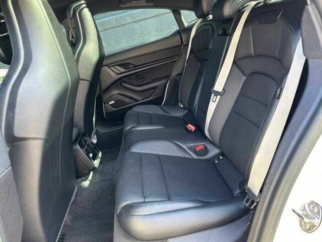 Белый Порше Другая, объемом двигателя 0 л и пробегом 45 тыс. км за 39900 $, фото 10 на Automoto.ua