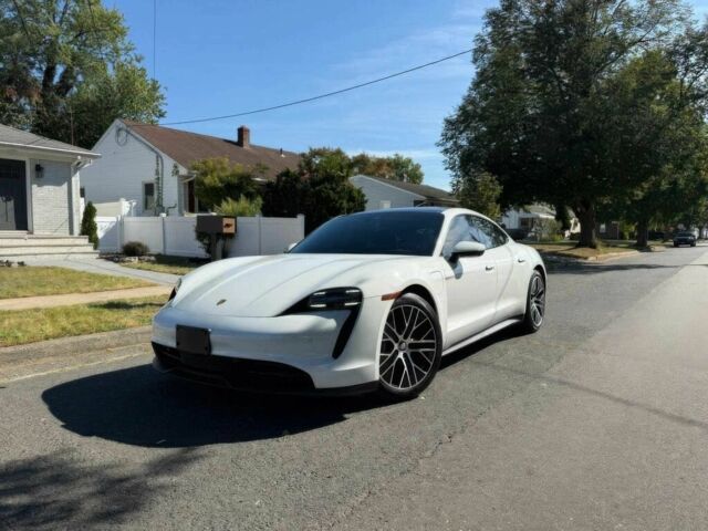 Белый Порше Другая, объемом двигателя 0 л и пробегом 13 тыс. км за 34200 $, фото 2 на Automoto.ua