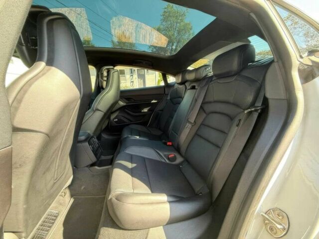 Белый Порше Другая, объемом двигателя 0 л и пробегом 13 тыс. км за 34200 $, фото 13 на Automoto.ua