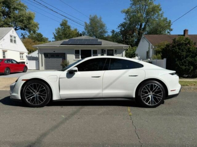 Белый Порше Другая, объемом двигателя 0 л и пробегом 13 тыс. км за 34200 $, фото 3 на Automoto.ua