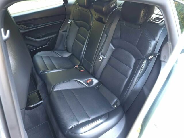 Білий Порше Інша, об'ємом двигуна 0 л та пробігом 24 тис. км за 29800 $, фото 16 на Automoto.ua