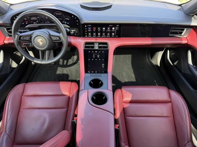 Белый Порше Другая, объемом двигателя 0 л и пробегом 29 тыс. км за 40000 $, фото 10 на Automoto.ua