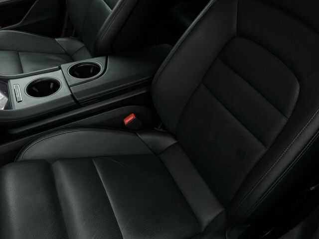 Черный Порше Другая, объемом двигателя 0 л и пробегом 85 тыс. км за 65000 $, фото 16 на Automoto.ua