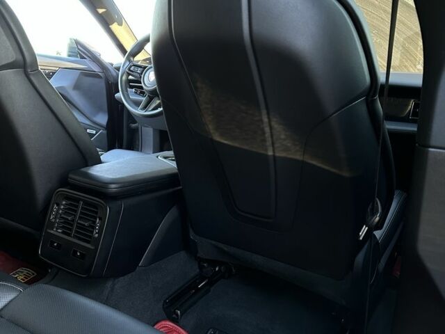 Черный Порше Другая, объемом двигателя 0 л и пробегом 85 тыс. км за 65000 $, фото 20 на Automoto.ua