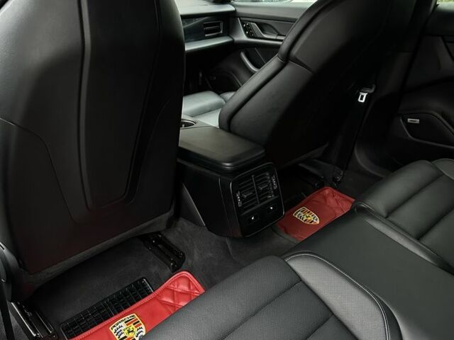 Черный Порше Другая, объемом двигателя 0 л и пробегом 85 тыс. км за 65000 $, фото 11 на Automoto.ua