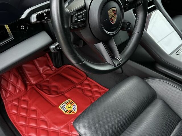 Черный Порше Другая, объемом двигателя 0 л и пробегом 85 тыс. км за 65000 $, фото 17 на Automoto.ua