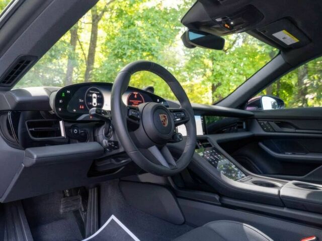 Черный Порше Другая, объемом двигателя 0 л и пробегом 21 тыс. км за 34000 $, фото 6 на Automoto.ua