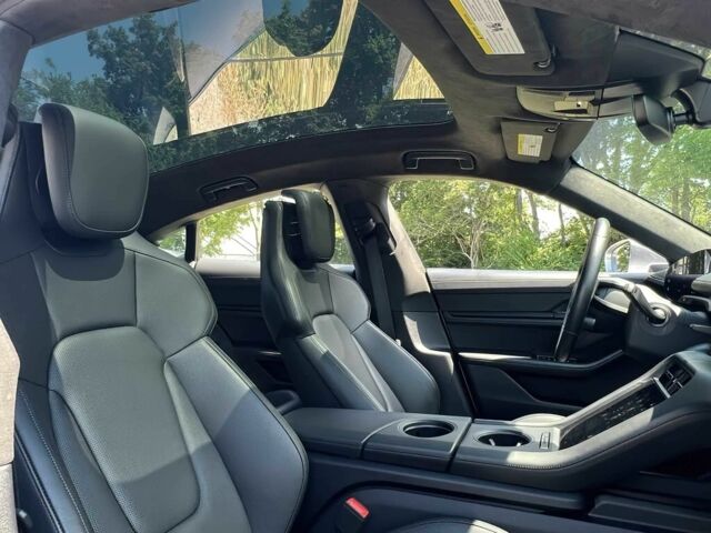 Серый Порше Другая, объемом двигателя 0 л и пробегом 28 тыс. км за 42000 $, фото 8 на Automoto.ua