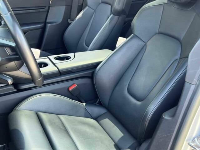 Серый Порше Другая, объемом двигателя 0 л и пробегом 28 тыс. км за 42000 $, фото 7 на Automoto.ua