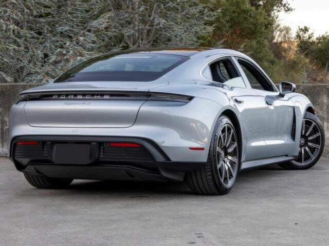 Серый Порше Другая, объемом двигателя 0 л и пробегом 10 тыс. км за 45000 $, фото 3 на Automoto.ua