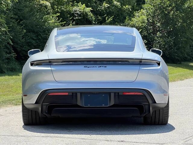 Серый Порше Другая, объемом двигателя 0 л и пробегом 28 тыс. км за 42000 $, фото 3 на Automoto.ua