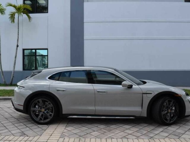 Серый Порше Другая, объемом двигателя 0 л и пробегом 24 тыс. км за 143000 $, фото 6 на Automoto.ua